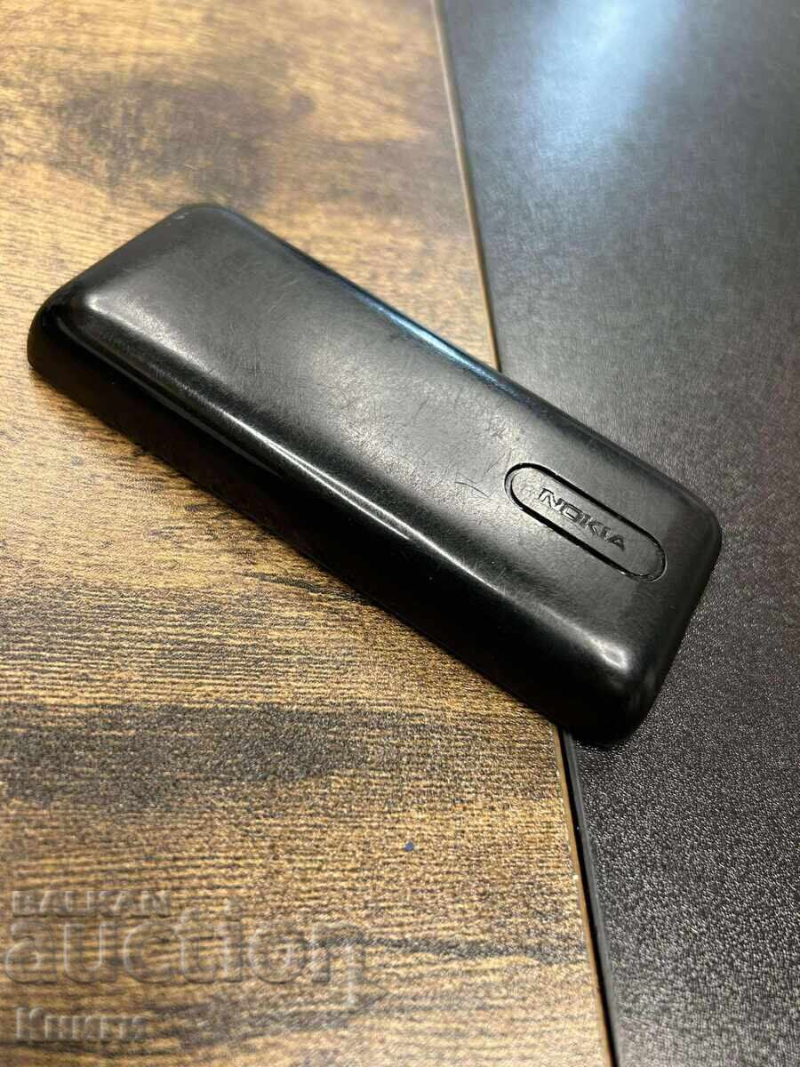Telefon Nokia cu butoane cu preț 30.00 BGN | € 15.34 Telefon Nokia cu butoane cu preț 30.00 BGN | € 15.34