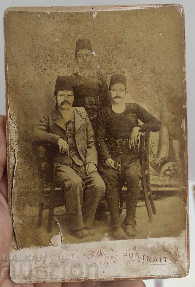 1870-ТЕ БЪЛГАРИ МЪЖЕ МЪЖ ФЕС МНОГО СТАРА СНИМКА КАРТОН - 5