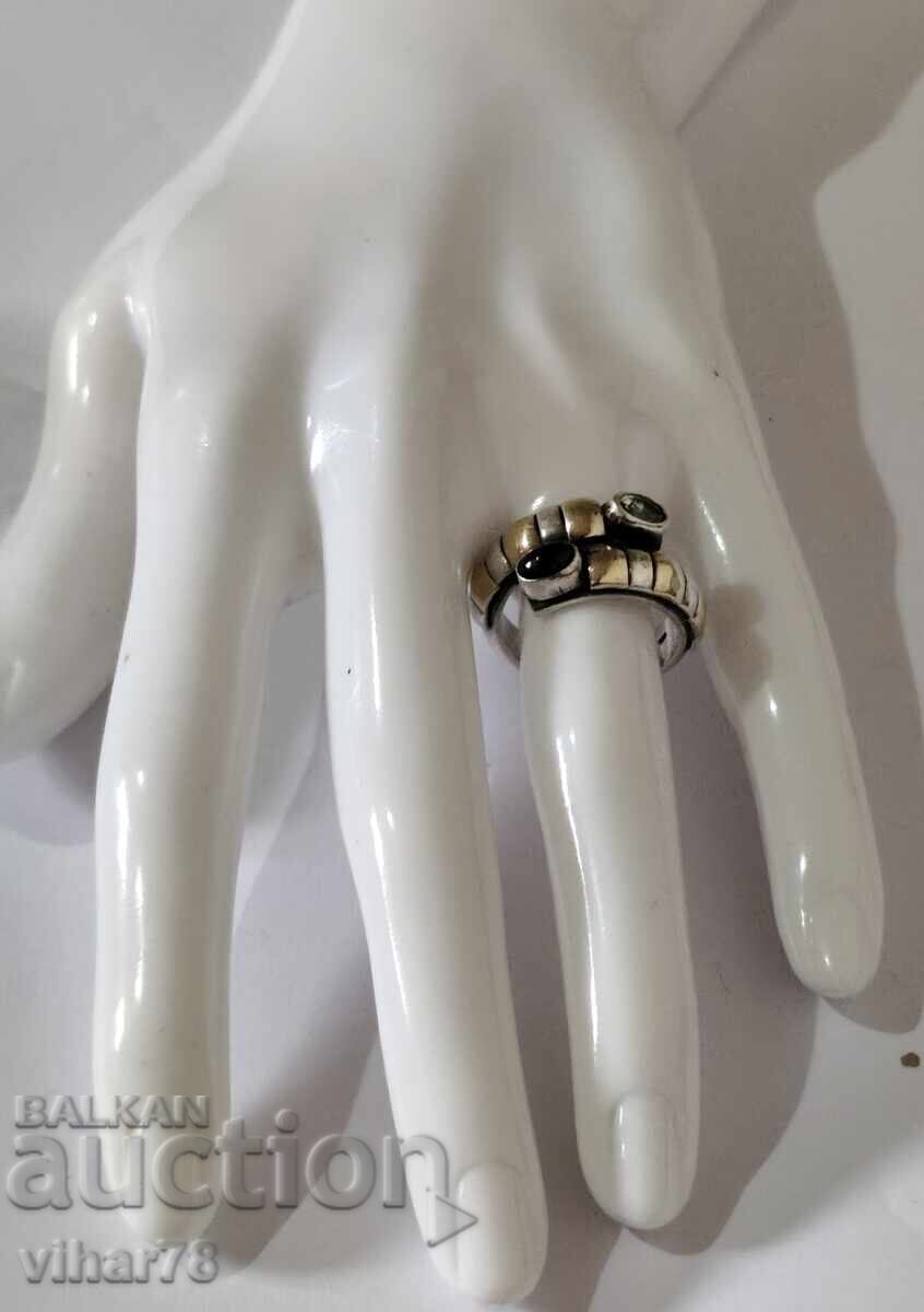 INELE DE ARGINT CU ELEMENTE DE AUR cu preț 235.99 BGN | € 120.66