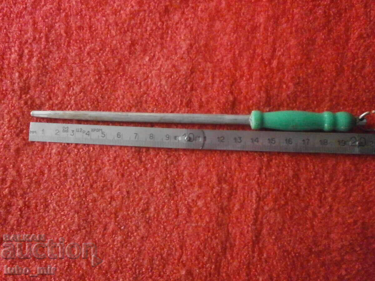 Small Star Table for Pocket Knives - 6