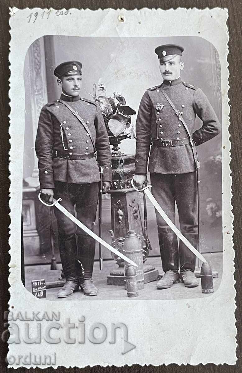 5189 Kingdom of Bulgaria two soldiers 5th Cavalry Regiment sabers 191