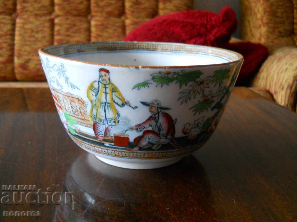 Antique porcelain punch bowl from the 19th century - England