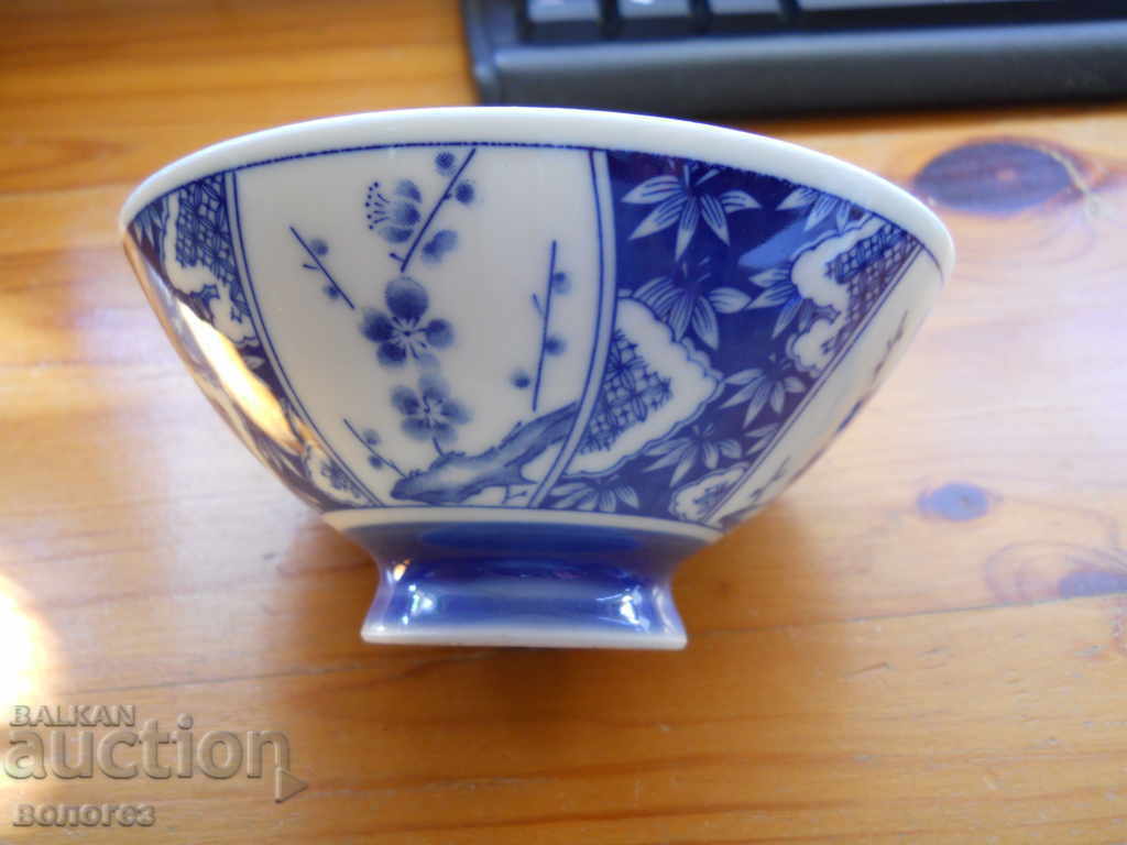 Porcelain Rice Bowl - Japan with price 15.00 BGN | € 7.67 Porcelain Rice Bowl - Japan with price 15.00 BGN | € 7.67