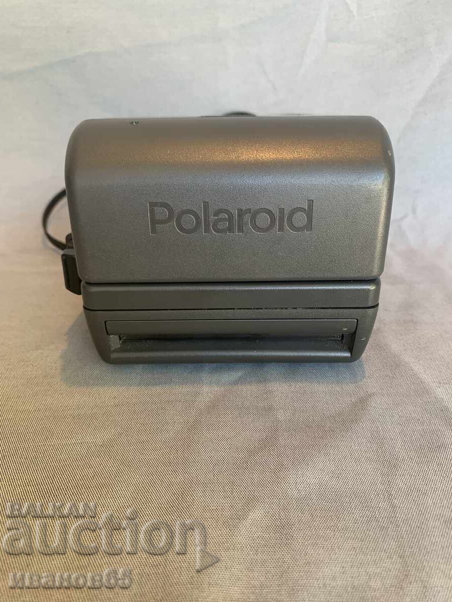 фотоапарат Polaroid Family с цена 40.00 лв. | € 20.45