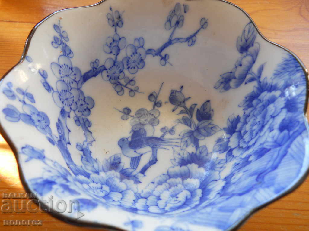 Ceșcuță de porțelan pentru ceai - Anglia cu preț 30.00 BGN | € 15.34 Ceșcuță de porțelan pentru ceai - Anglia cu preț 30.00 BGN | € 15.34