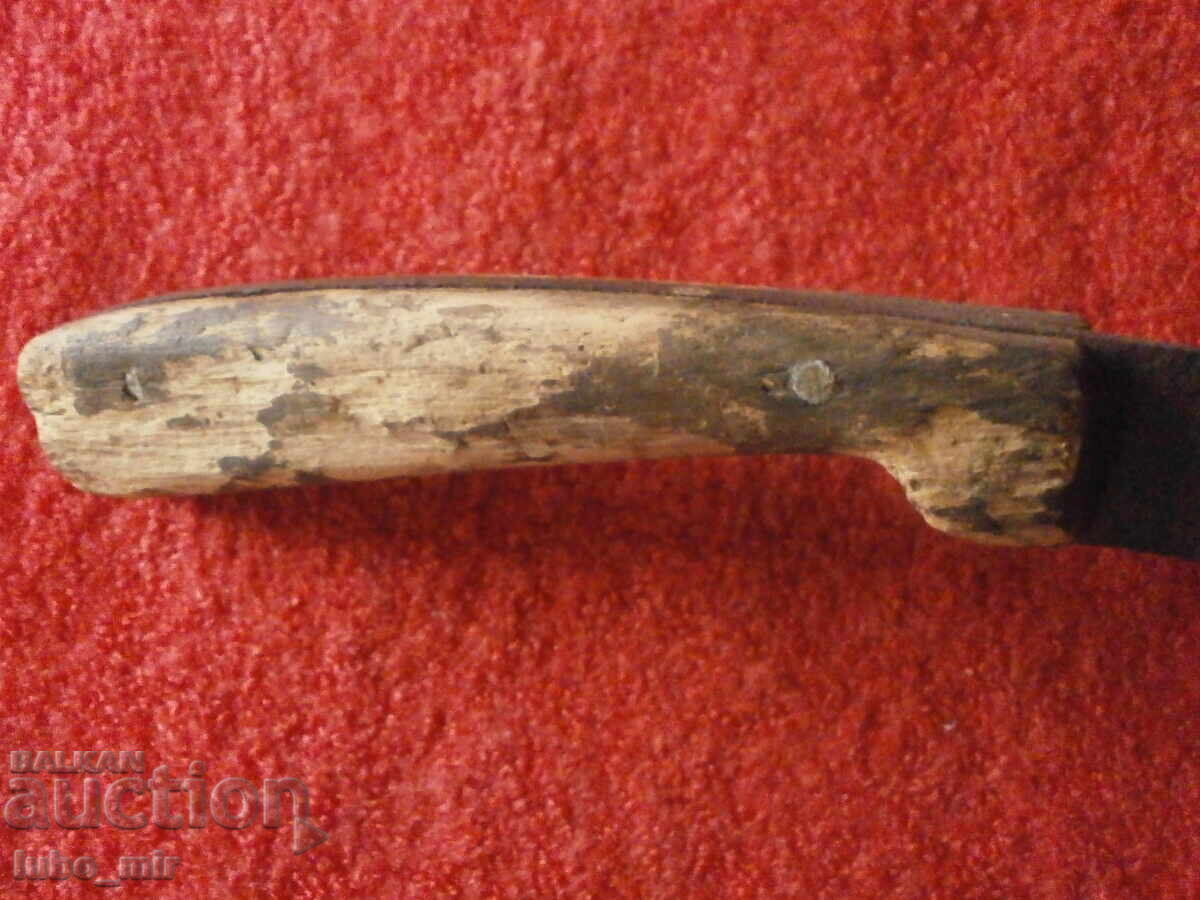 BIG OLD KNIFE with price 61.00 BGN | € 31.19 BIG OLD KNIFE with price 61.00 BGN | € 31.19