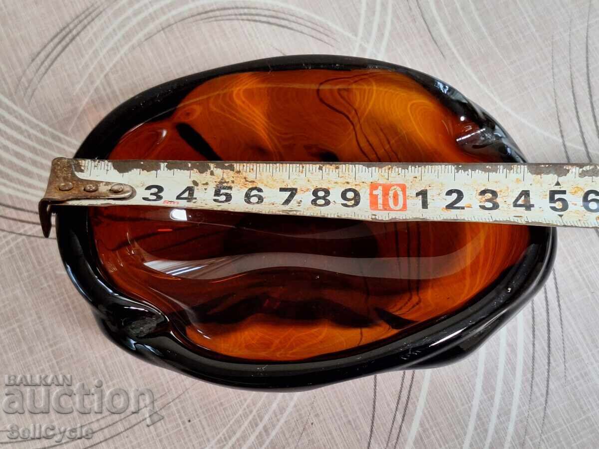 ✅МАСИВЕН СТЪКЛЕН ПЕПЕЛНИК❗ с цена 5.00 лв. | € 2.56