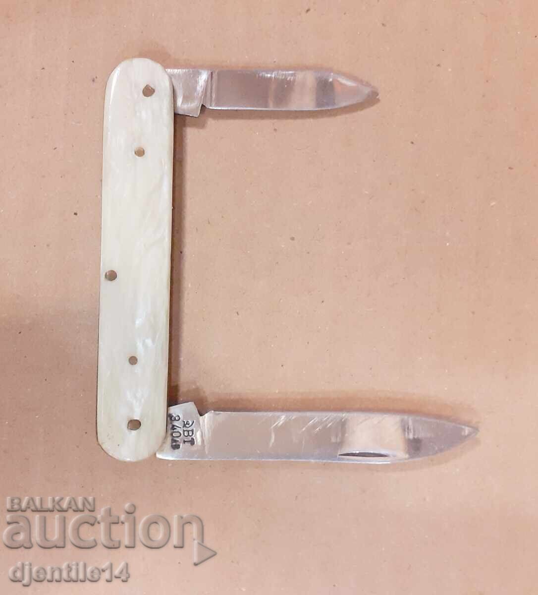 Auction  Pocket knife mother-of-pearl