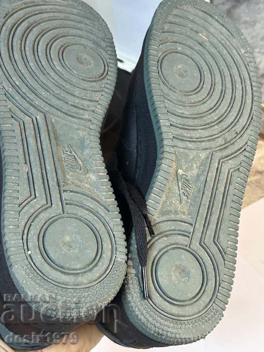 Original AIR NIKE Sneakers - 7 Original AIR NIKE Sneakers - 7