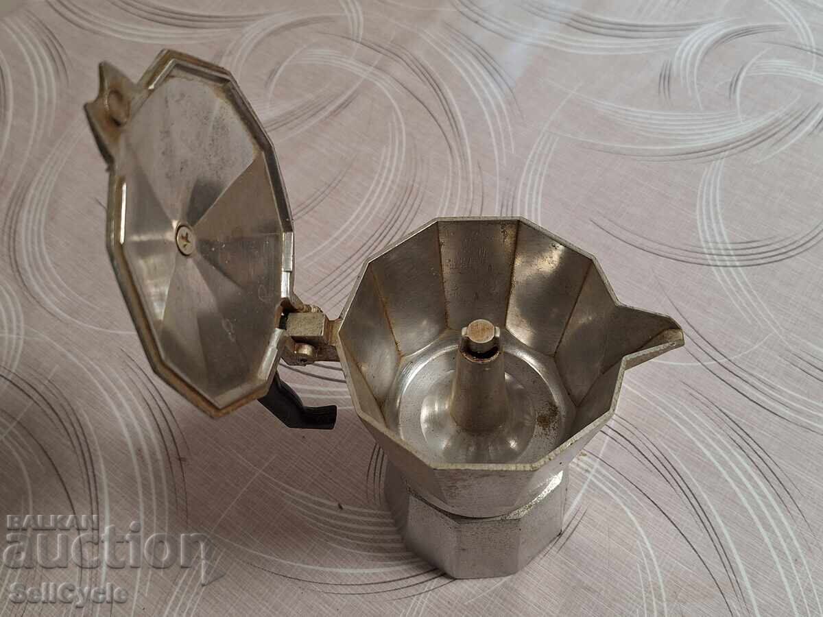 ✅ΔΙΑΤΗΡΗΜΕΝΗ ΚΑΦΕΤΙΕΡΑ❗ με τιμή 5.00 BGN | € 2.56 ✅ΔΙΑΤΗΡΗΜΕΝΗ ΚΑΦΕΤΙΕΡΑ❗ με τιμή 5.00 BGN | € 2.56