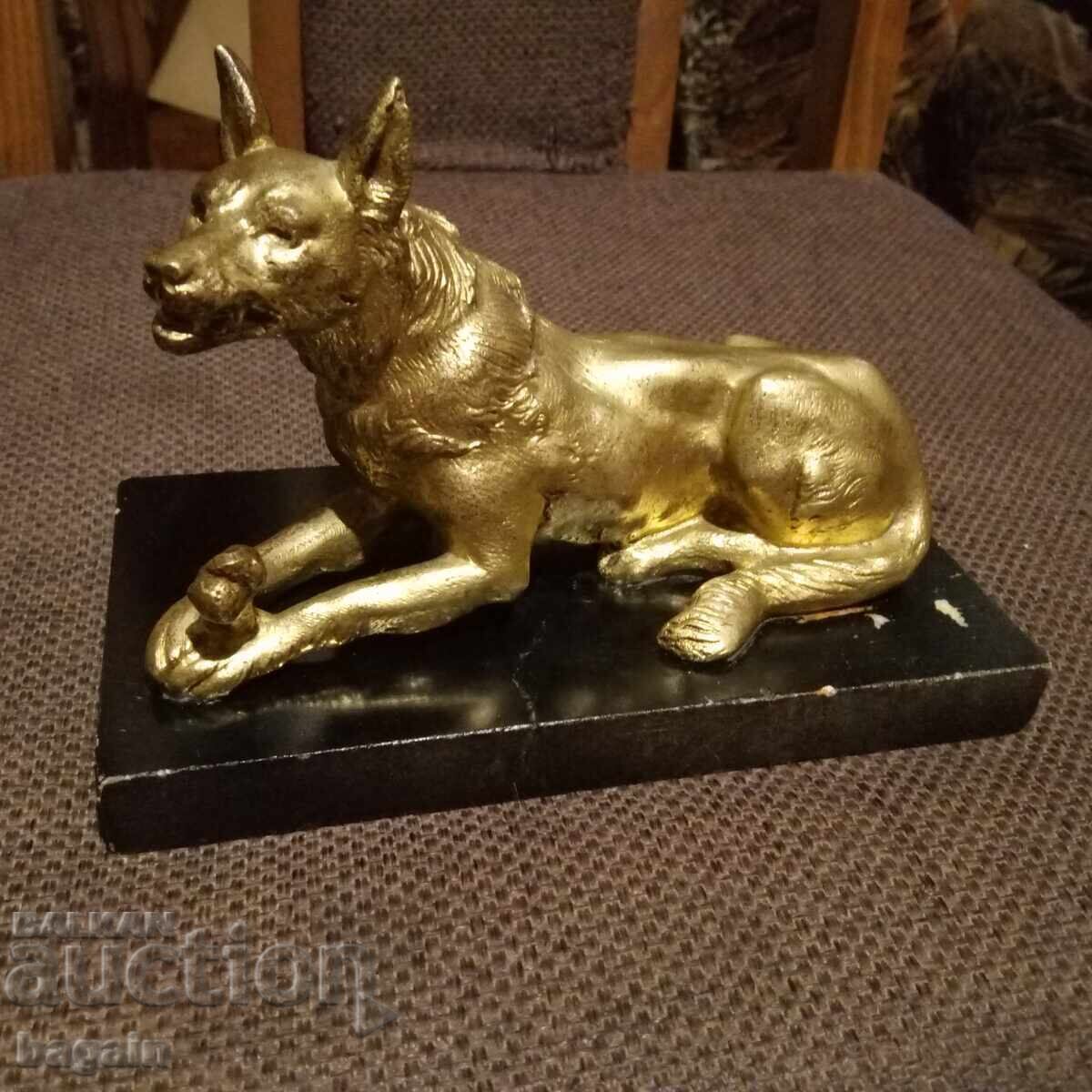 Statuie de bronz aurită cu preț 200.00 BGN | € 102.26 Statuie de bronz aurită cu preț 200.00 BGN | € 102.26