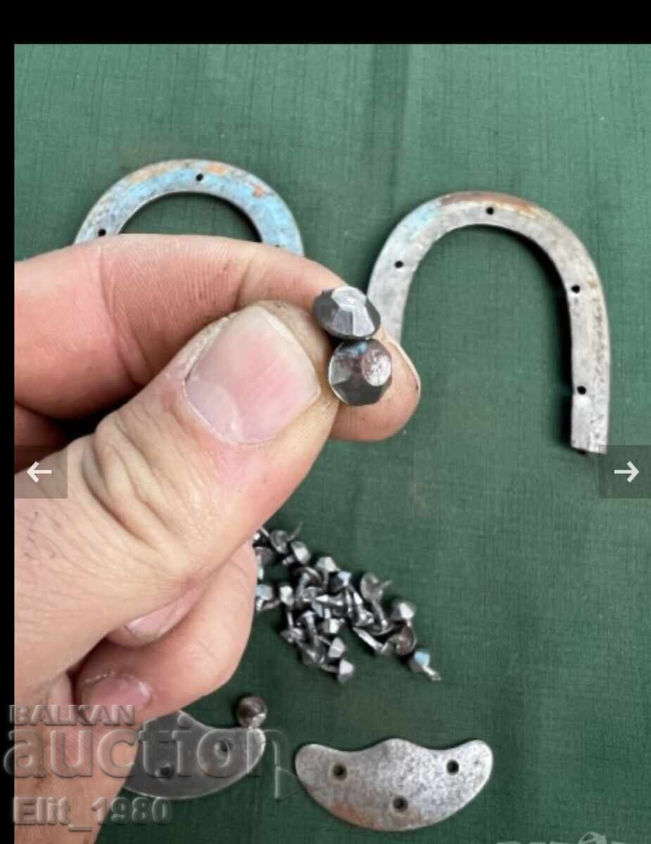 Аукцион Налове за войнишки ботуши