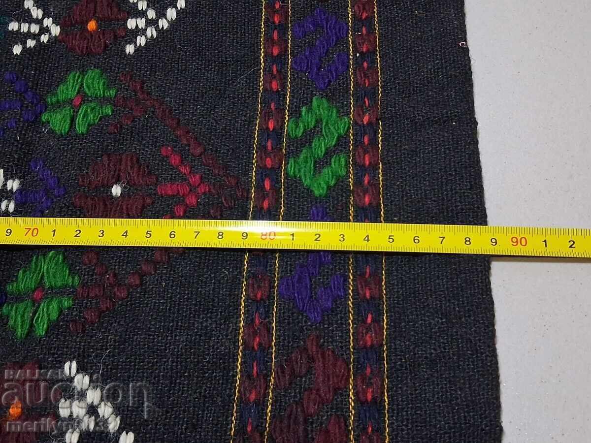 Auction Hand-woven pillowcase for a mindar (bench) 87/40 cm Auction Hand-woven pillowcase for a mindar (bench) 87/40 cm