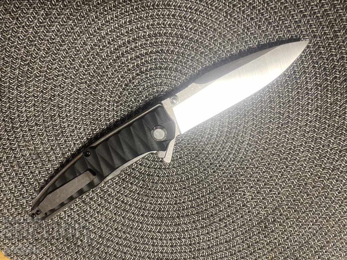 Auction  Folding knife, D2 blade, G10 handle, 98x230