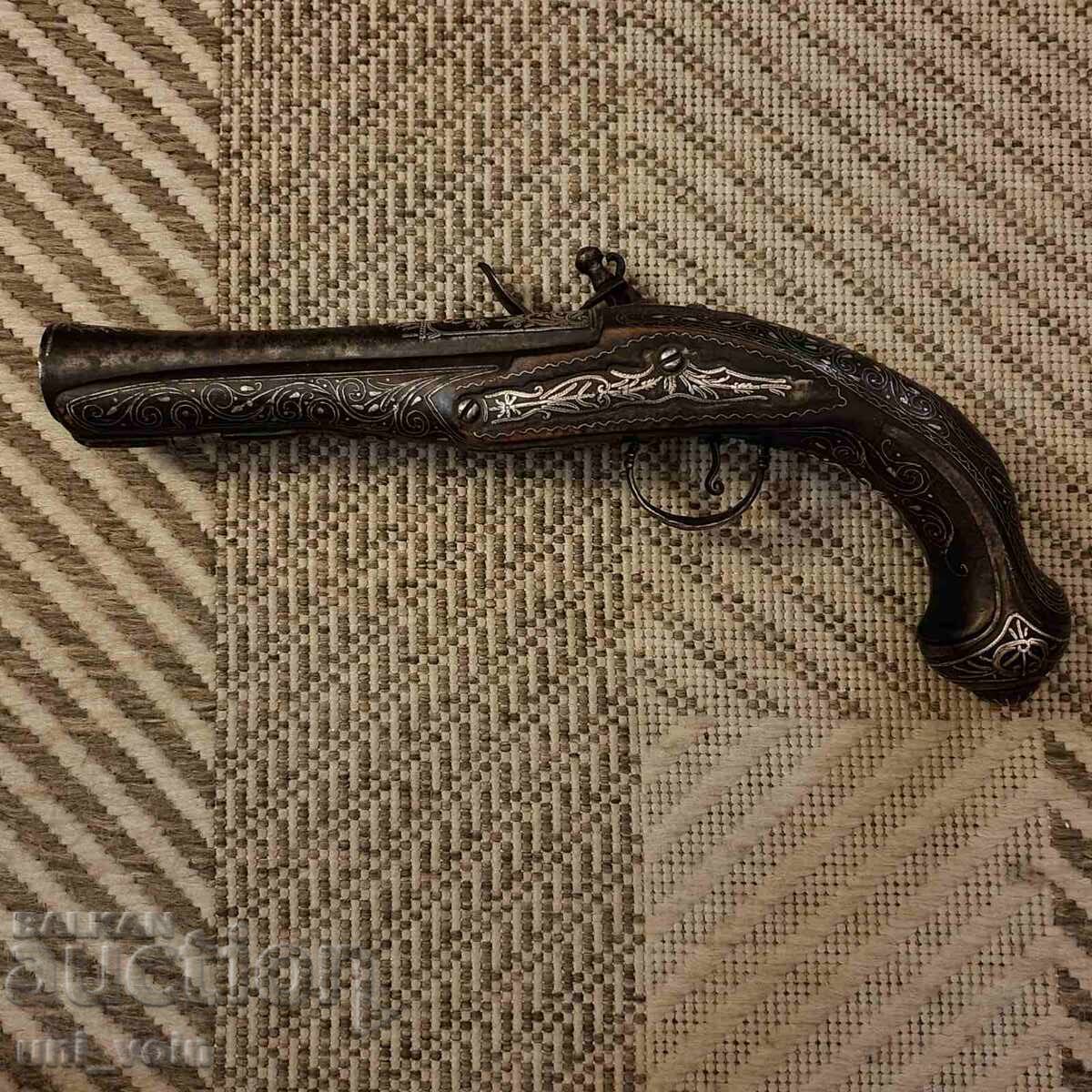 Pistol-tromblon with price 666.00 BGN | € 340.52