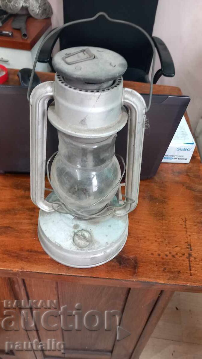 STAR HEADLIGHT LAMP with price 20.00 BGN | € 10.23 STAR HEADLIGHT LAMP with price 20.00 BGN | € 10.23