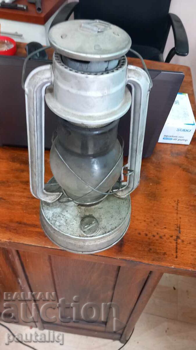 Auction STAR HEADLIGHT LAMP Auction STAR HEADLIGHT LAMP