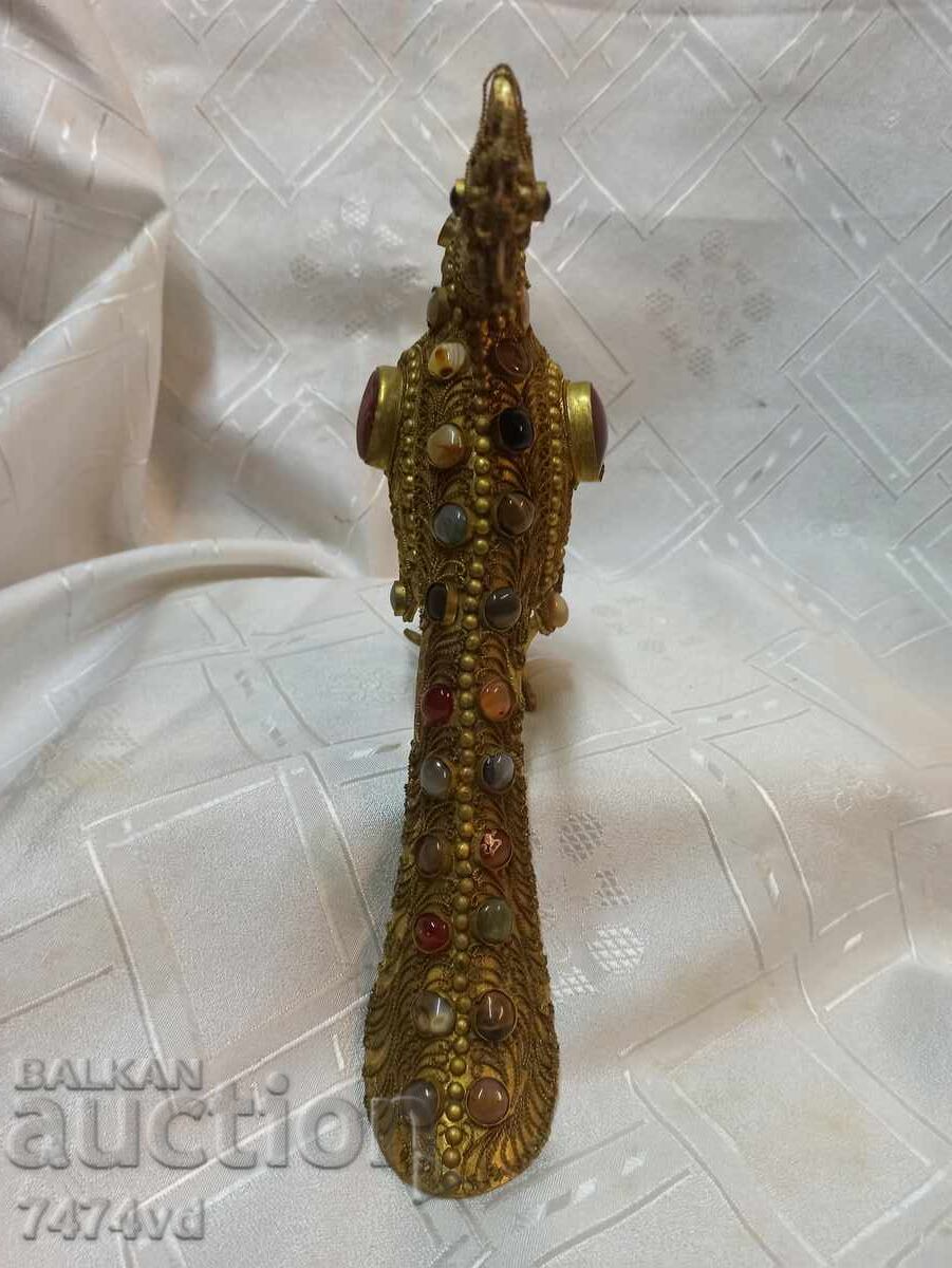 Δημοπρασία Αντίκα μπρούτζινη φιγούρα με φιλιγκράν και ένθετα – „Παγώνι" Δημοπρασία Αντίκα μπρούτζινη φιγούρα με φιλιγκράν και ένθετα – „Παγώνι"