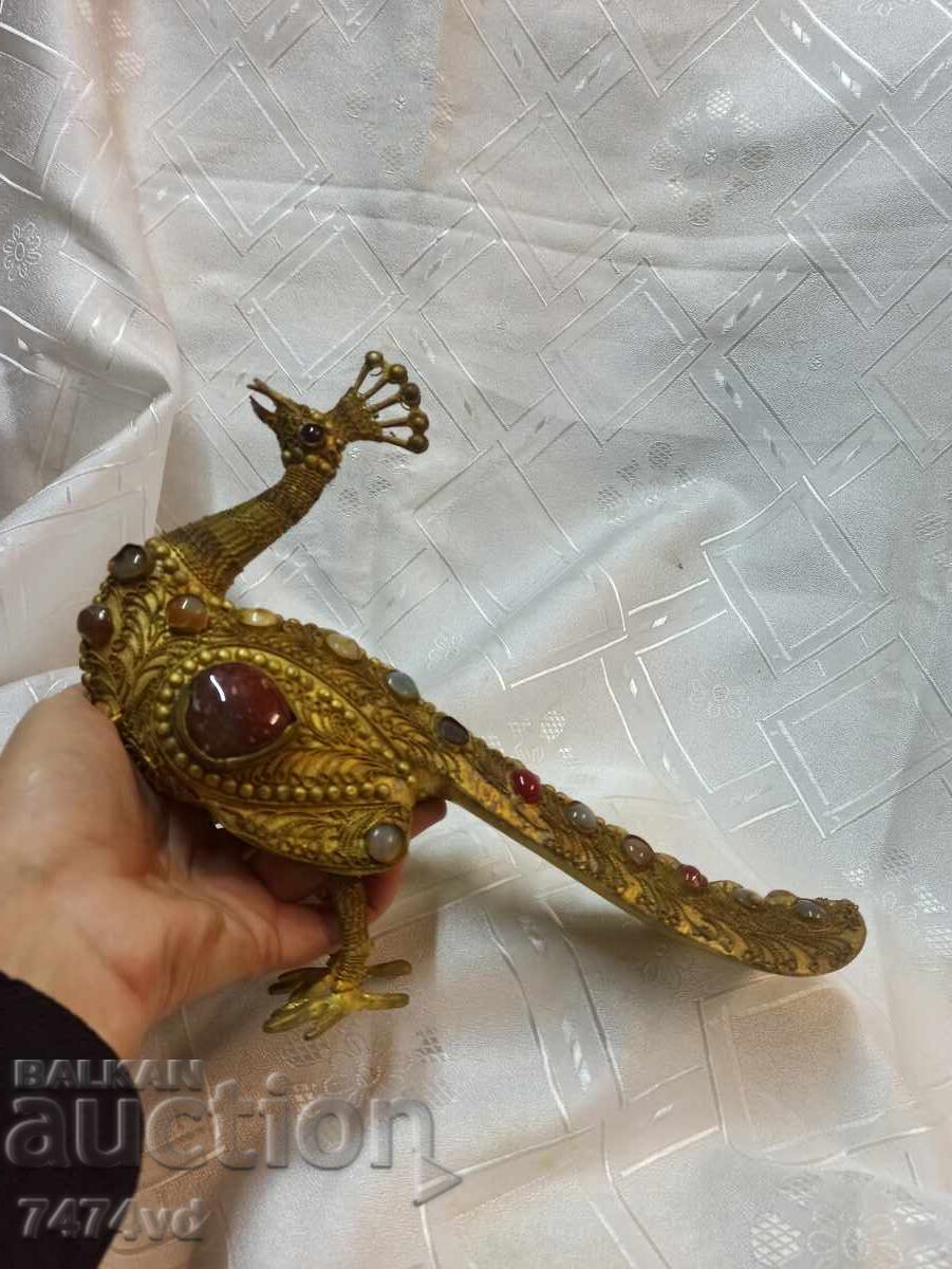 Παράδοση Αντίκα μπρούτζινη φιγούρα με φιλιγκράν και ένθετα – „Παγώνι" Παράδοση Αντίκα μπρούτζινη φιγούρα με φιλιγκράν και ένθετα – „Παγώνι"