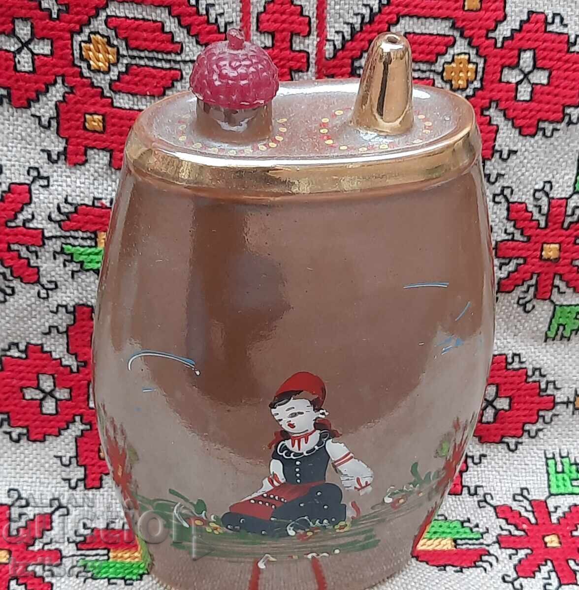 Auction  Porcelain flask from the Socialist era