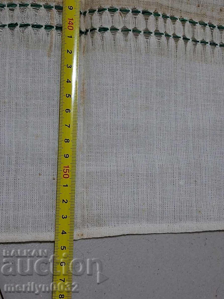 Livrarea Dantela broderie Kennar din stofa tesuta manual veche