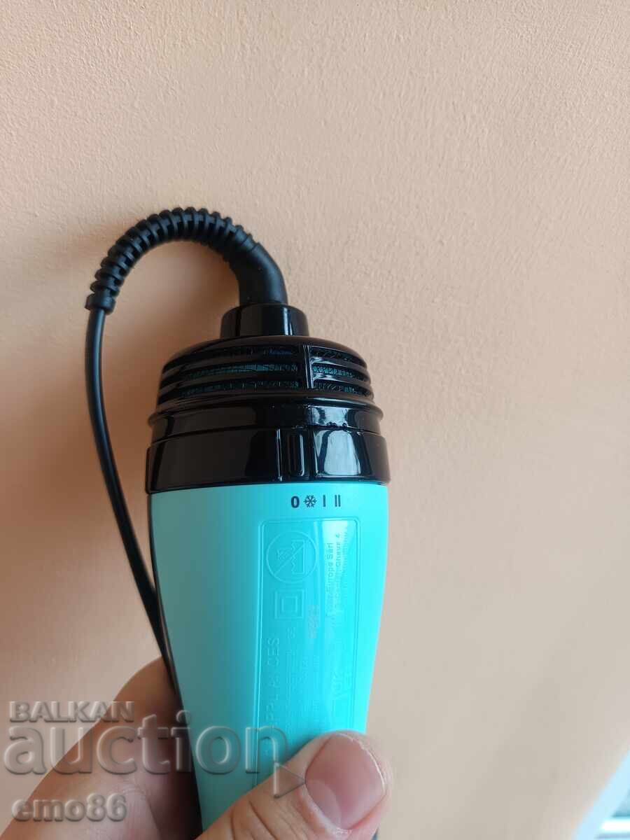 Delivery of Revlon Brush B.Z.C