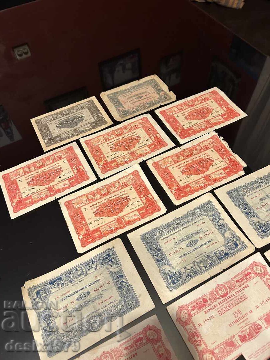 Livrarea Lot de obligațiuni - 16 bucăți Livrarea Lot de obligațiuni - 16 bucăți