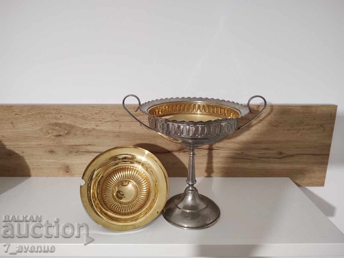 Frumos vas vechi elegant pentru casă 11.11..25 Frumos vas vechi elegant pentru casă 11.11..25