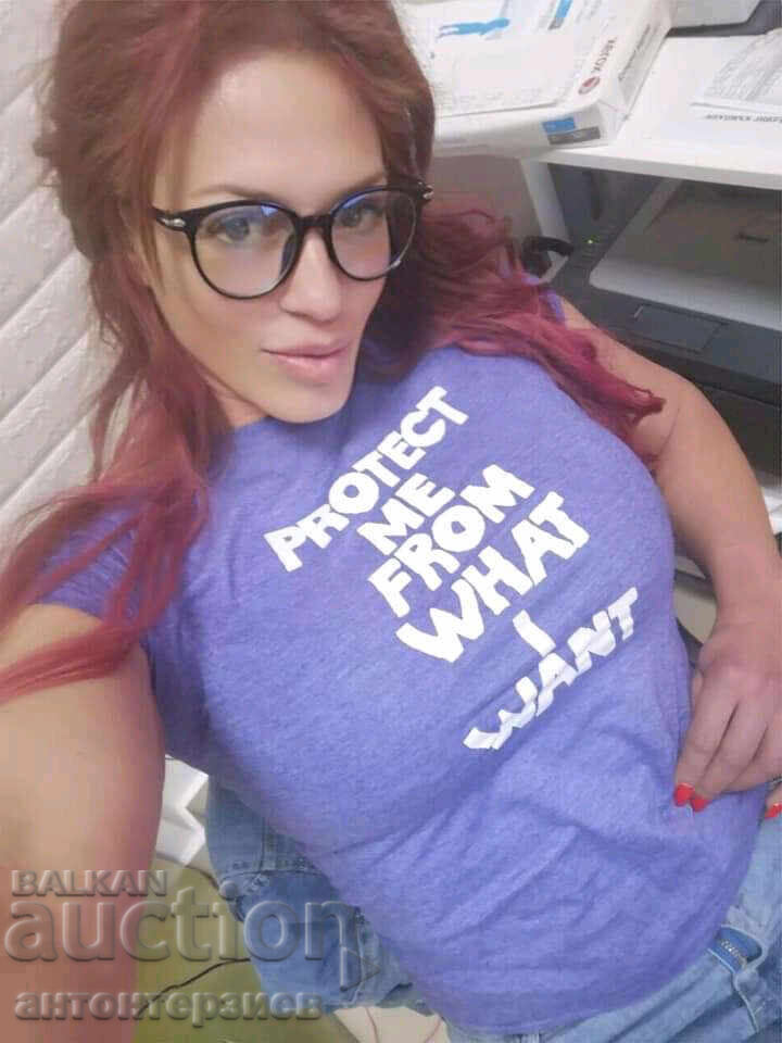 Licitație Tricou sexy Protect Me From What I Want de la BRANDI