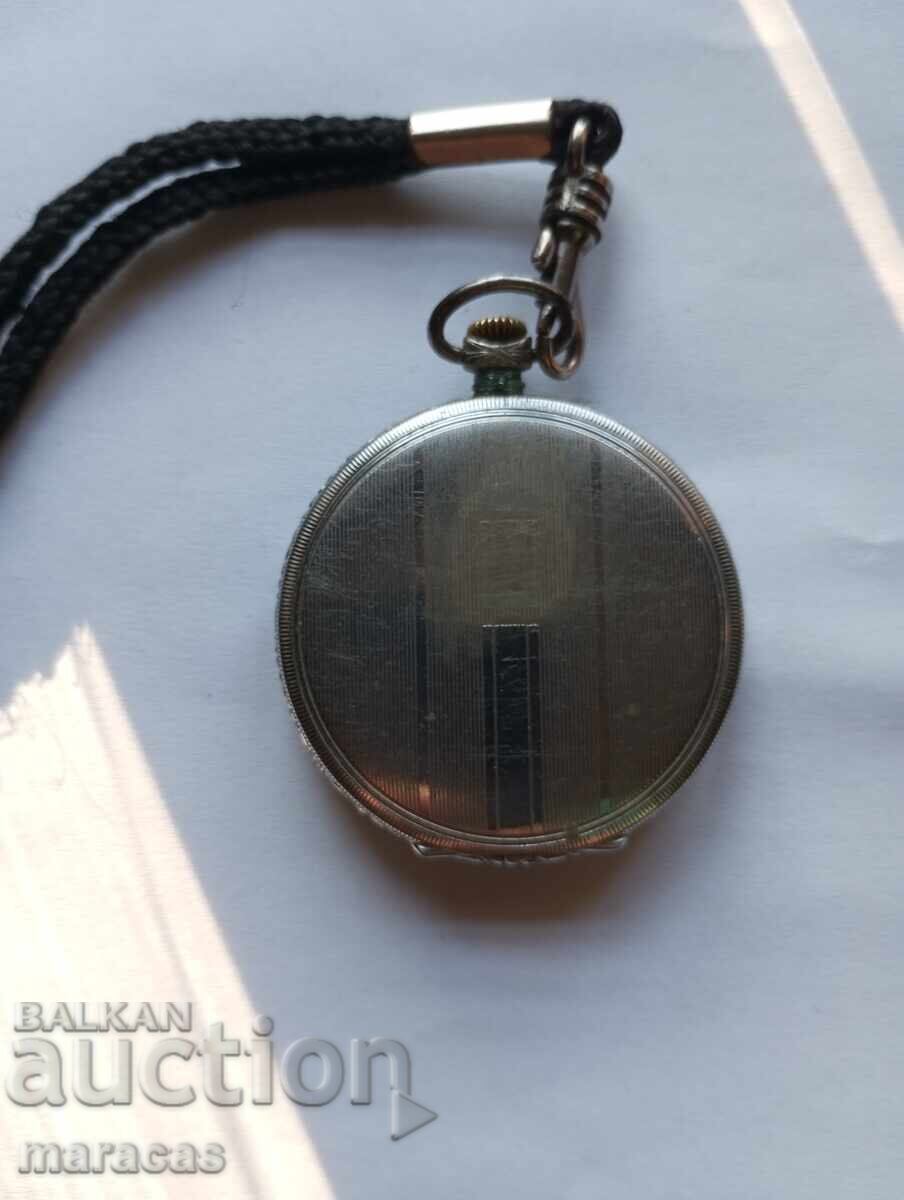 Pocket watch with price 40.00 BGN | € 20.45 Pocket watch with price 40.00 BGN | € 20.45