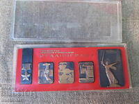 ΣΟΒΙΕΤΙΚΕΣ ΜΕΤΑΛΛΙΚΕΣ ΠΛΑΚΕΤΕΣ ΣΕ ΜΝΗΜΗ ΤΗΣ ΜΑΧΗΣ ΤΟΥ ΣΤΑΛΙΝΓΚΡΑΝΤ