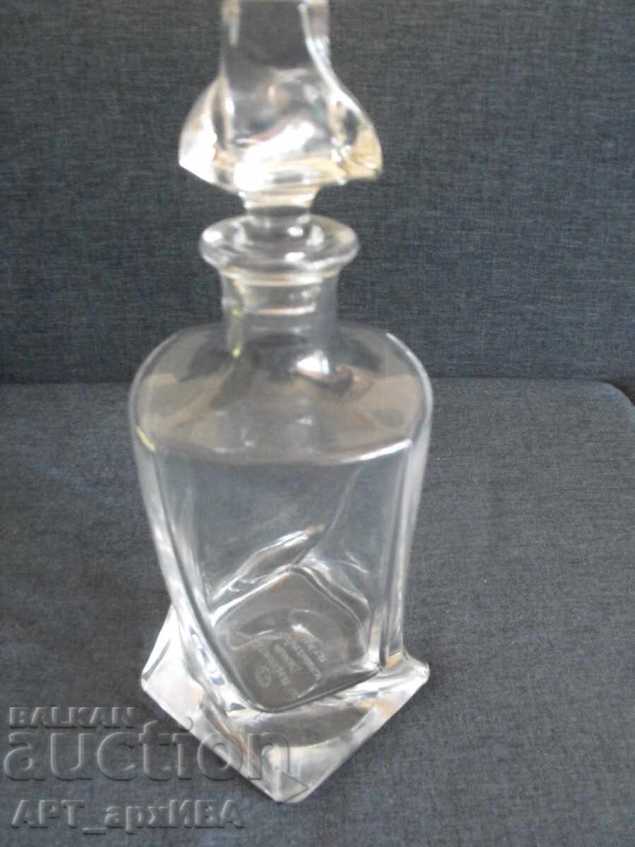 Delivery of Glass carafe made of solid glass. Volume: approximately 0.7 L