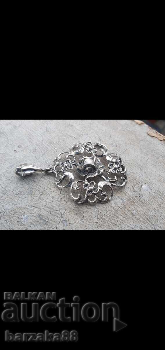 Παλιό ασημένιο μενταγιόν 835 - 5