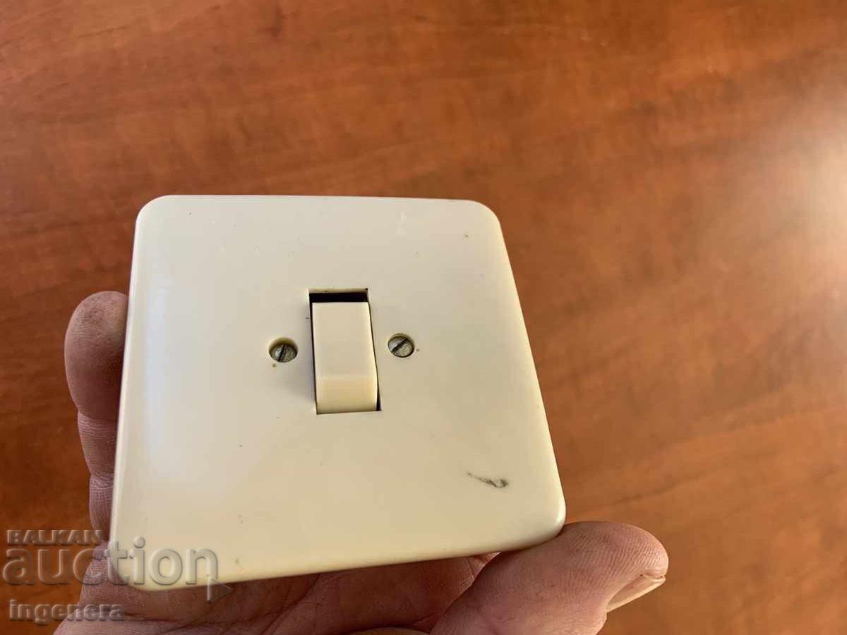 ЕЛ. КЛЮЧ СТАРИНЕН БАКЕЛИТ - 7 ЕЛ. КЛЮЧ СТАРИНЕН БАКЕЛИТ - 7