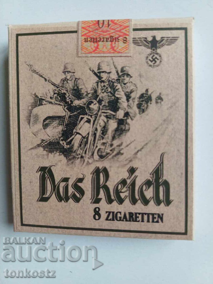 8 țigări das REICH 8 țigări das REICH