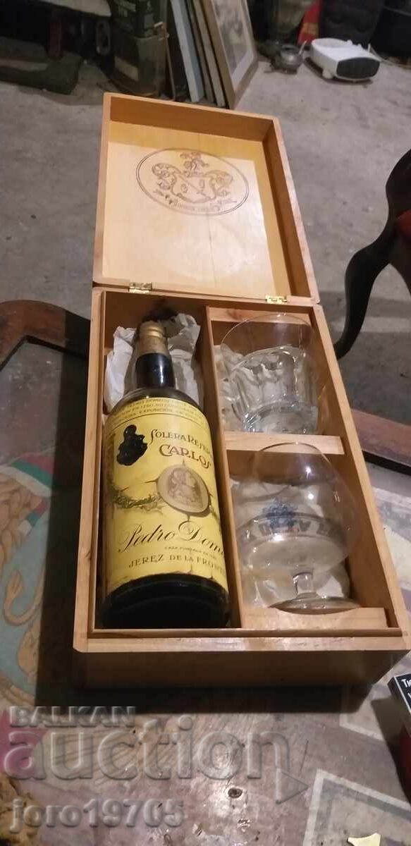 OLD BRANDY BOTTLE / UNOPENED! OLD BRANDY BOTTLE / UNOPENED!