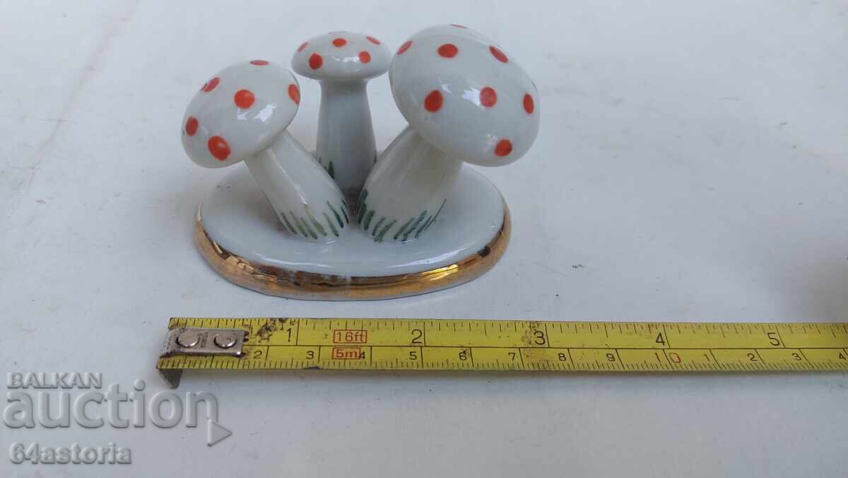 Порцелан български, изида,сип, коста йорданов,соц - 7