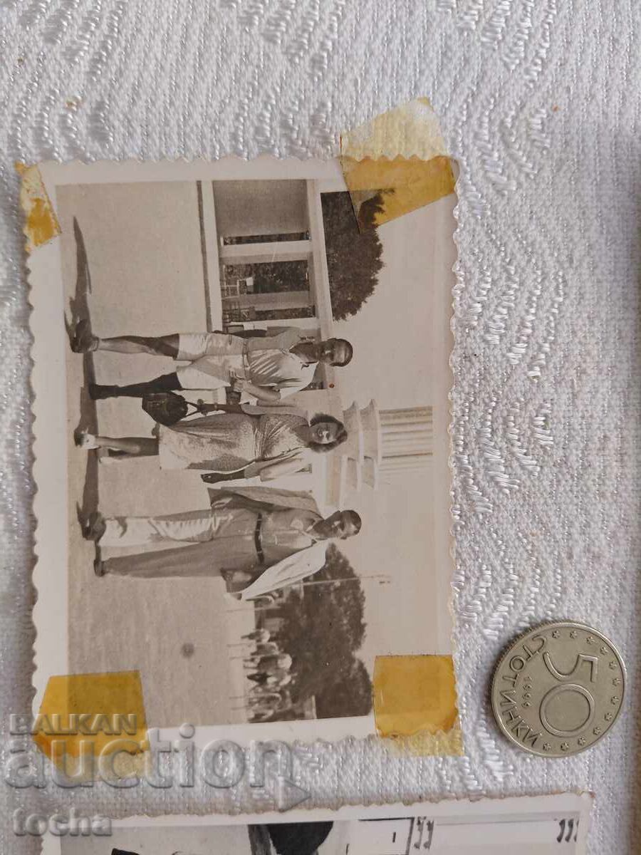 Παράδοση Παλιές φωτογραφίες, πόλη Βάρνα, θαλάσσιο καζίνο και άλλα. BZC Παράδοση Παλιές φωτογραφίες, πόλη Βάρνα, θαλάσσιο καζίνο και άλλα. BZC