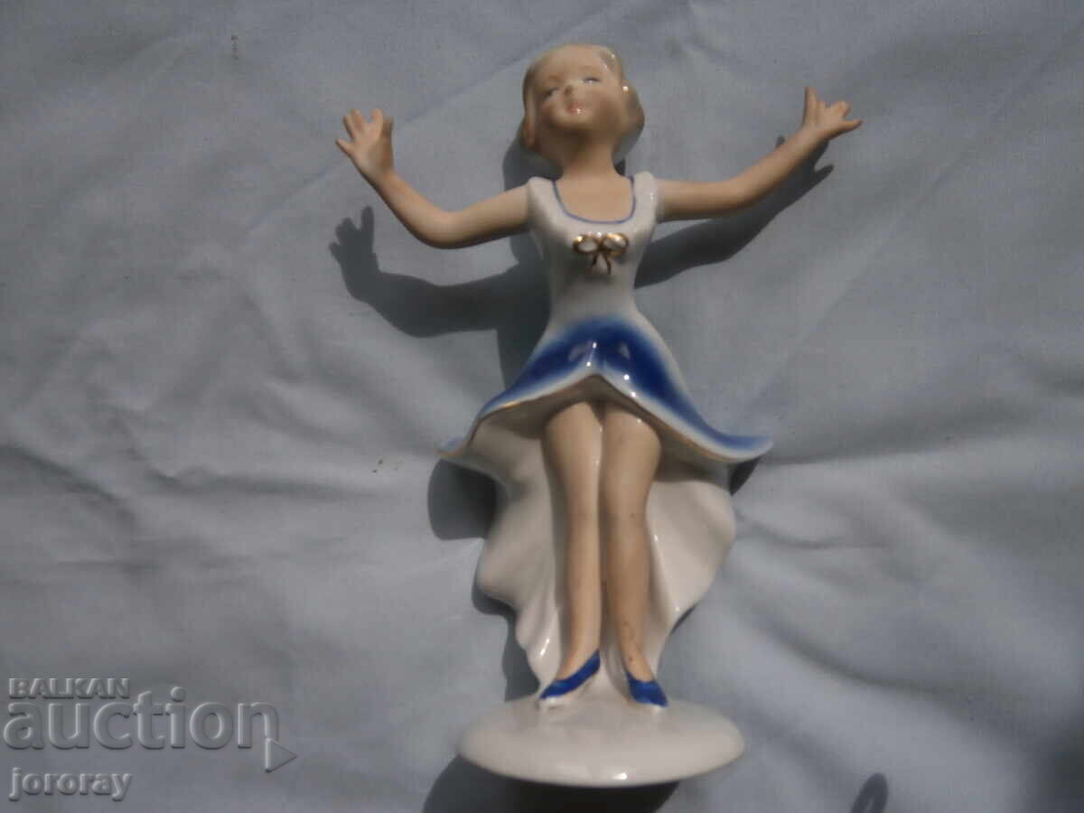 Figurină de porțelan România Figurină de porțelan România