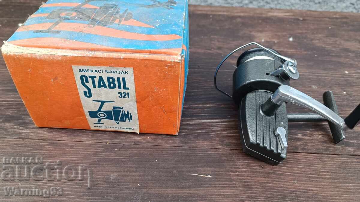 Fishing reel Stabil 321 - Made in Czechoslovakia with price 35.00 BGN | € 17.90 Fishing reel Stabil 321 - Made in Czechoslovakia with price 35.00 BGN | € 17.90