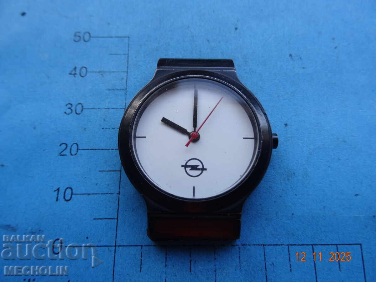 ΡΟΛΟΓΙ OPEL με τιμή 16.00 BGN | € 8.18