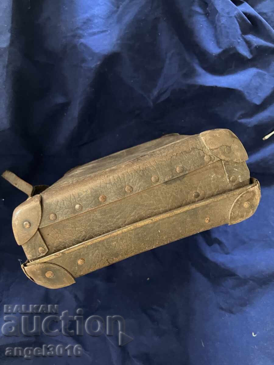 Εξαιρετικά σπάνιο, ΜΙΝΙ, αντίκα, βαλιτσάκι με 1 κλειδί! - 6