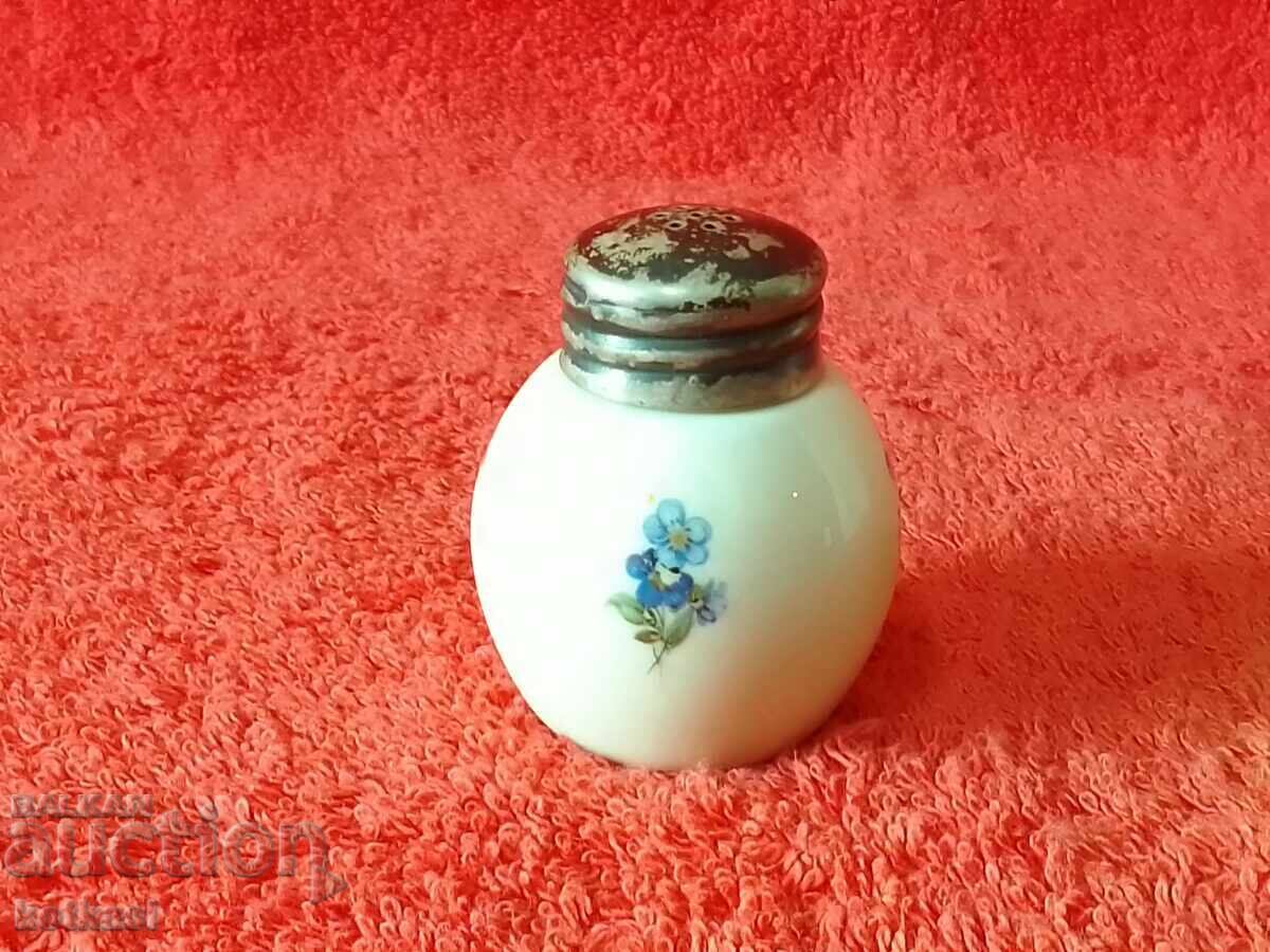 Old porcelain salt and sugar set with price € 8.18 | 16.00 BGN Old porcelain salt and sugar set with price € 8.18 | 16.00 BGN
