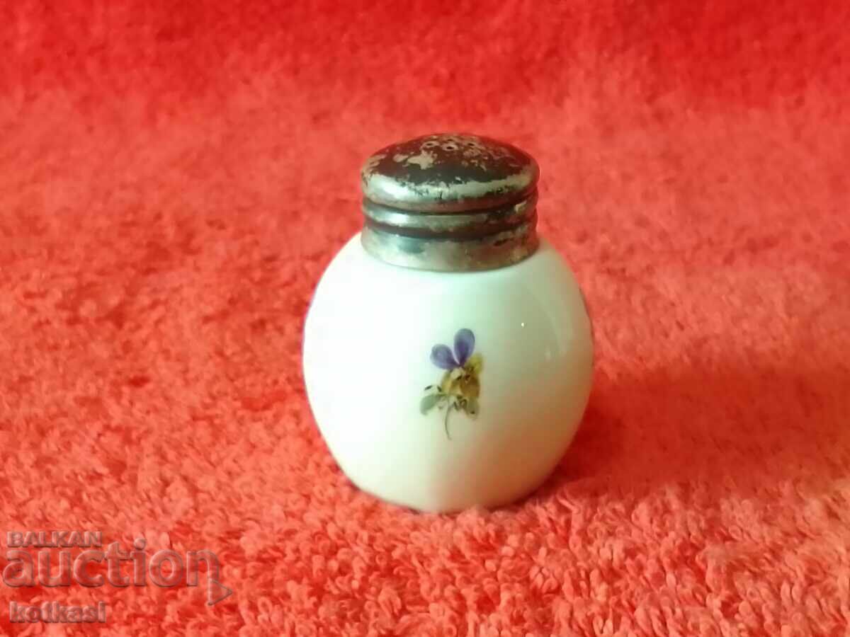 Auction Old porcelain salt and sugar set Auction Old porcelain salt and sugar set