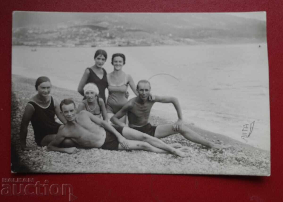 Παραλία στη Θάλασσα