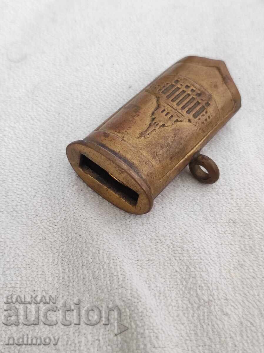 Auction  For a Dirk (or For a Naval Dirk)