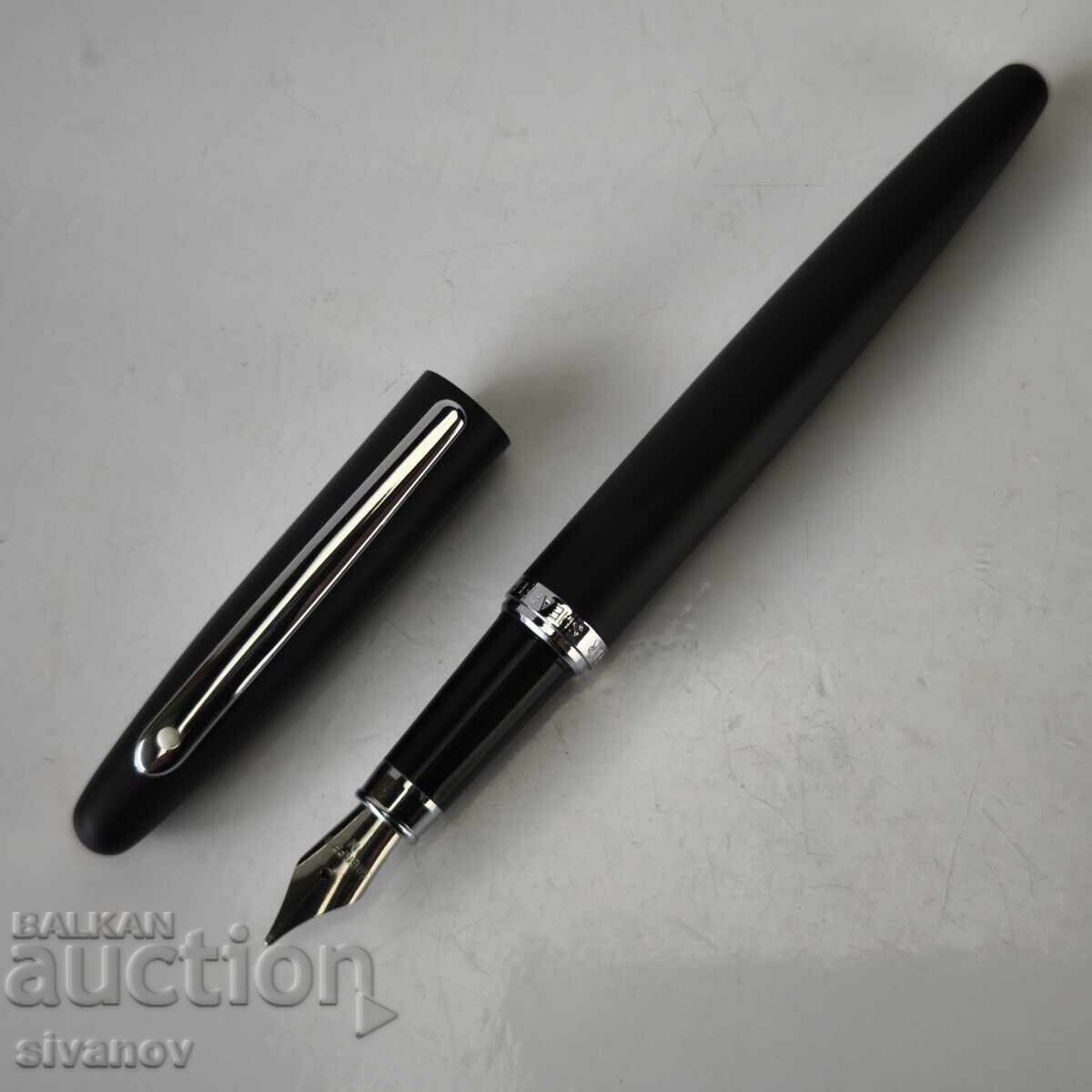 Interesting Sheaffer VFM black matte pen with piston #6211