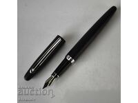Stilou interesant Sheaffer VFM negru mat cu piston #6211