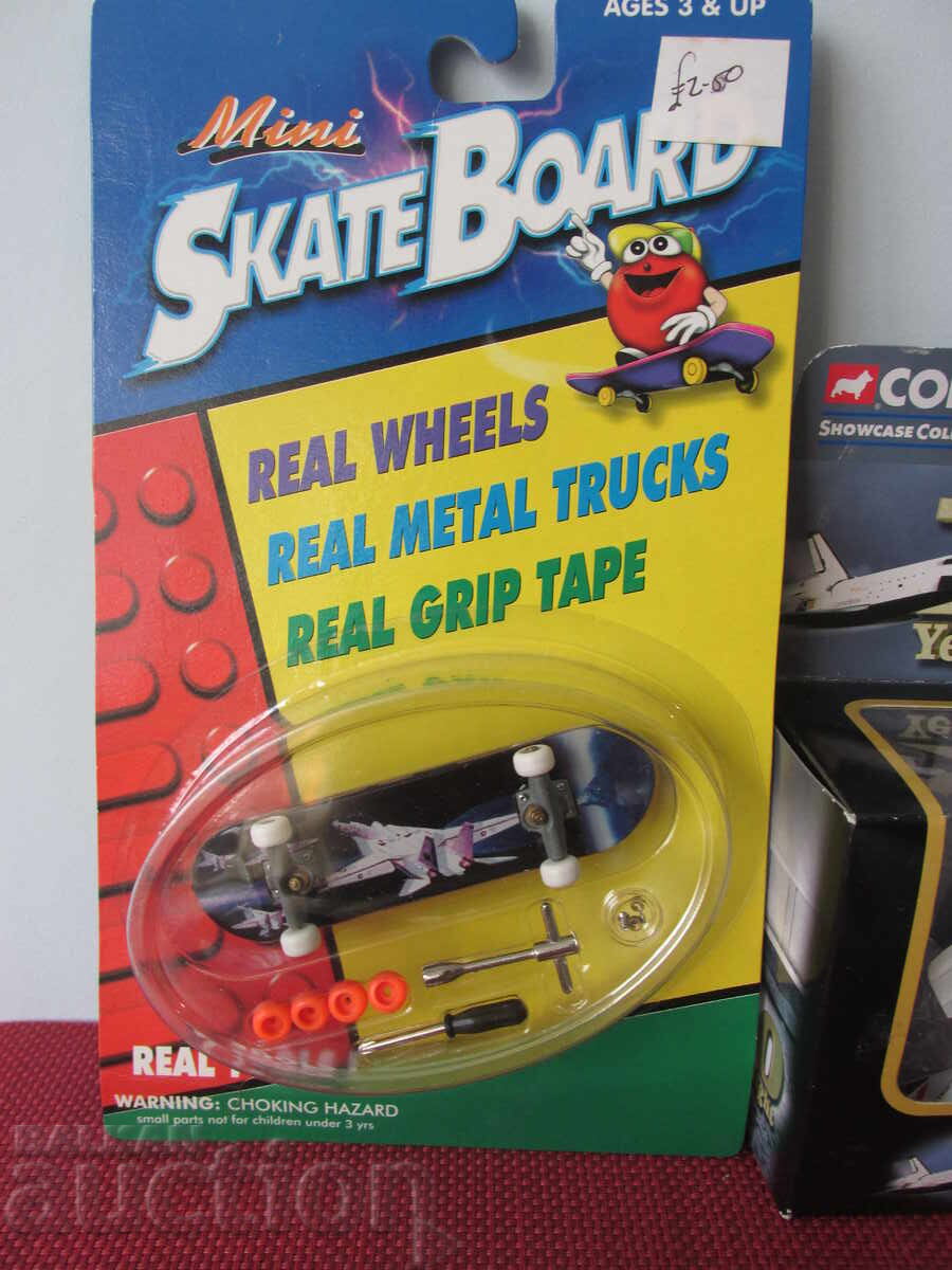 Ретро колички с цена 16.99 лв. | € 8.69