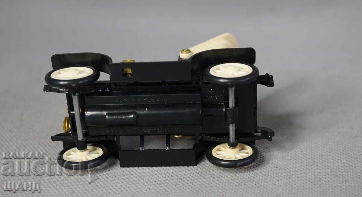 Παλιό τσέχικο πλαστικό παιχνίδι, μοντέλο ρετρό αυτοκίνητο με κουτί - 6